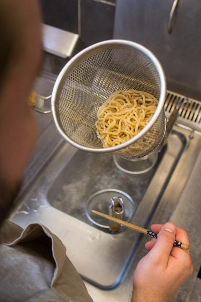 Ramen Nudeln richtig Kochen